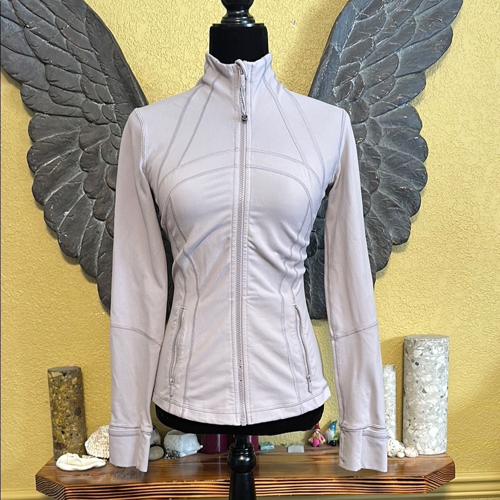 Lululemon Women's Light Gray Jacket